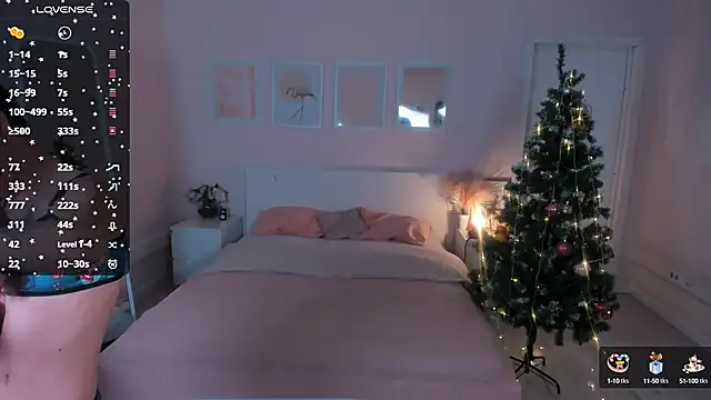 Snapshot of Lil_Amelie chatting on January 2025 06:41:01 AM Lil Amelie online show from January 2025 06:41:01 AM