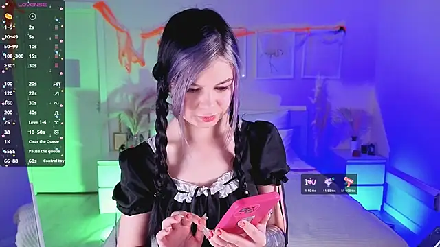 Snapshot of Lil_Amelie chatting on October 2025 08:49:01 AM Lil Amelie online show from October 2025 08:49:01 AM