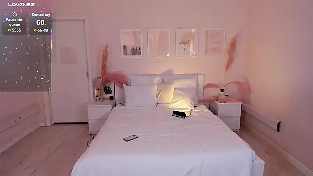 Lil Amelie online show from March 2026 08:09:02 AM