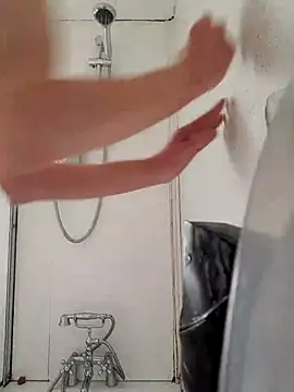 fastfun2012 online show from February 2026 09:38:01 AM