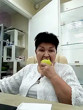 FantasyMichelle online show from December 2024 10:43:01 AM