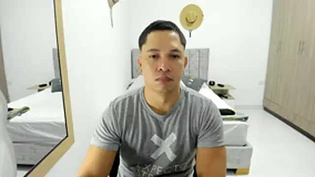 Snapshot of Valerioe chatting on April 2026 09:30:01 AM Valerioe online show from April 2026 09:30:01 AM