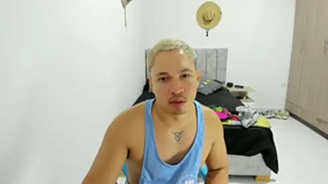 Snapshot of Valerioe chatting on May 2026 03:50:02 PM Valerioe online show from May 2026 03:50:02 PM