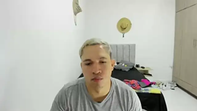 Snapshot of Valerioe chatting on May 2026 03:09:02 PM Valerioe online show from May 2026 03:09:02 PM