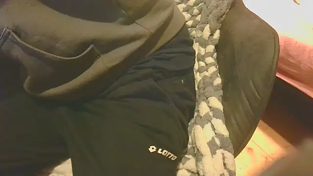 T0Yforeskin online show from April 2026 08:00:02 PM