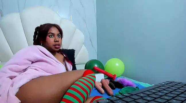 Lizzie Williams  online show from March 2025 07:08:02 AM