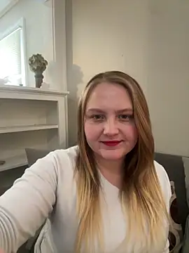 PhatAssBlond online show from February 2025 09:48:01 PM