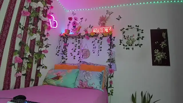 anasttacia 210 online show from December 2025 01:04:02 AM