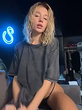 SSSATIVA model online show from February 2025 11:10:02 PM
