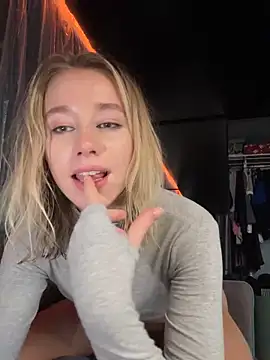 SSSATIVA model online show from March 2025 04:19:01 AM