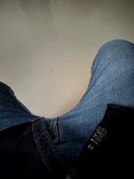 SplitPrestige19 online show from November 2025 10:36:01 AM