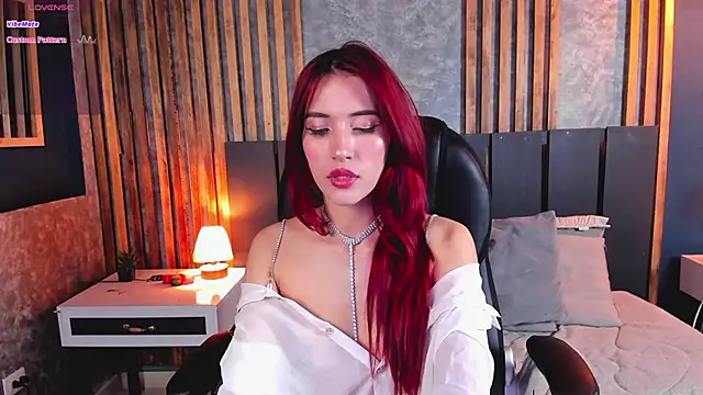 Christina Johns online show from January 2025 02:36:01 PM