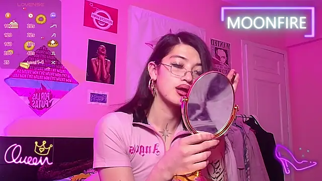 moonfiredancer online show from April 2026 10:53:01 AM