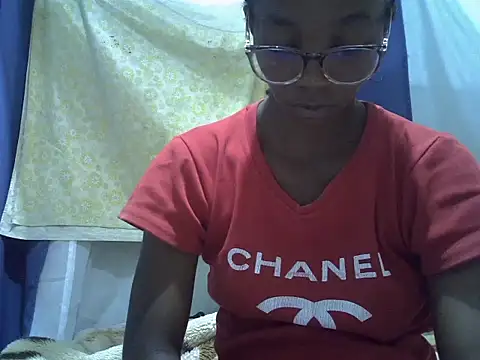 ElianeHot online show from March 2026 11:30:02 PM