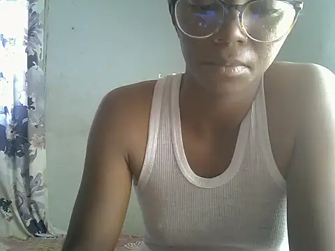 Snapshot of ElianeHot chatting on July 2026 10:28:01 AM ElianeHot online show from July 2026 10:28:01 AM