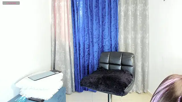 Alannis Blue1 online show from June 2026 05:17:02 PM