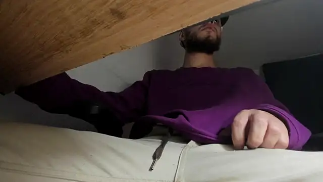 s sven03 online show from December 2024 08:00:02 AM