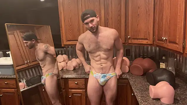 Snapshot of AlphaZack_14 chatting on February 2025 07:07:01 AM AlphaZack 14 online show from February 2025 07:07:01 AM