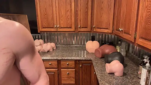 Snapshot of AlphaZack_14 chatting on February 2025 10:53:01 PM AlphaZack 14 online show from February 2025 10:53:01 PM