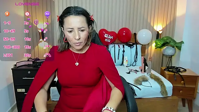 luciana ballesteros  online show from February 2025 12:36:01 PM