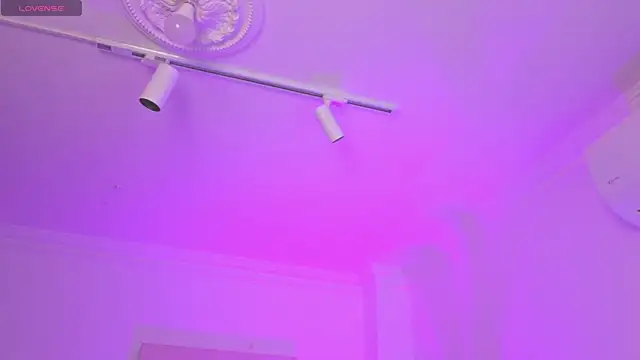 Aleejaa   online show from November 2025 11:05:02 AM