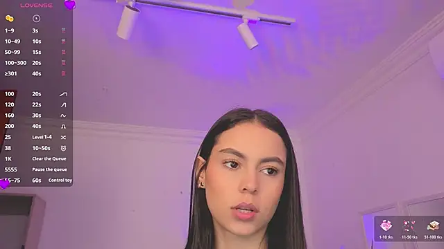 Snapshot of Aleejaa__ chatting on June 2026 11:31:01 AM Aleejaa online show from June 2026 11:31:01 AM