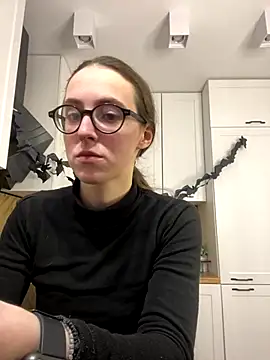 MartiniiSelenna online show from October 2025 06:48:01 AM