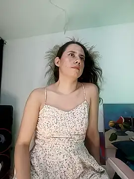 lovely kitt online show from January 2026 12:57:02 AM