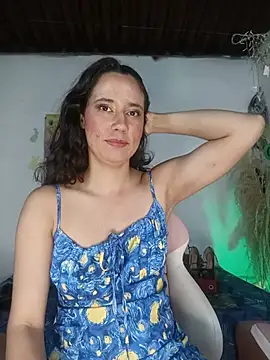 Snapshot of lovely_kitt chatting on June 2026 11:52:01 PM lovely kitt online show from June 2026 11:52:01 PM