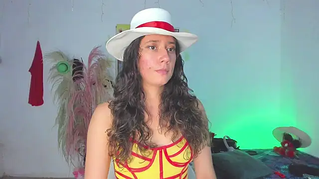 Snapshot of lovely_kitt chatting on June 2026 12:13:01 AM lovely kitt online show from June 2026 12:13:01 AM