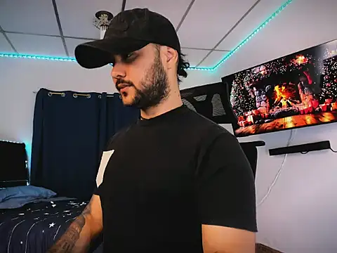 Sebas-hott online show from December 2025 10:58:01 PM