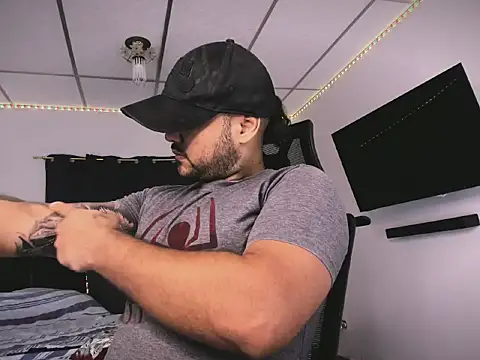 Sebas-hott online show from February 2026 09:46:01 PM