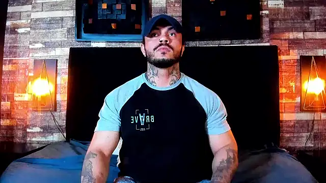 Van Velckan online show from December 2024 04:31:02 AM