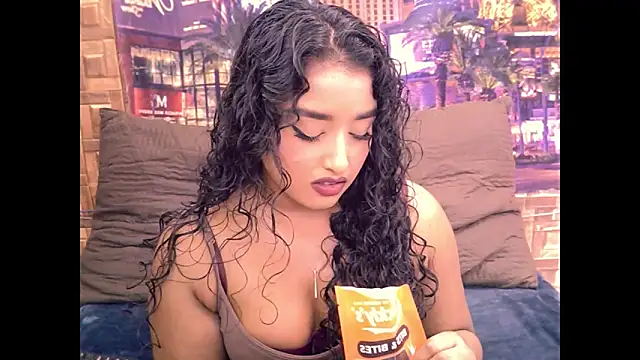 Snapshot of IndianAngel4u chatting on July 2026 05:48:01 AM IndianAngel4u online show from July 2026 05:48:01 AM