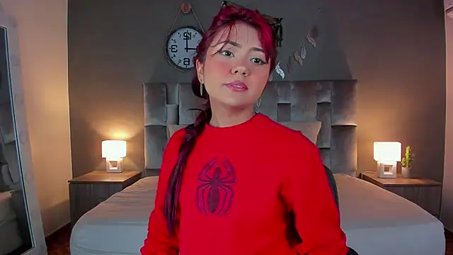 alaia-rogers online show from January 2025 11:43:01 AM