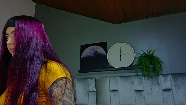 alaia-rogers online show from November 2025 11:31:02 AM