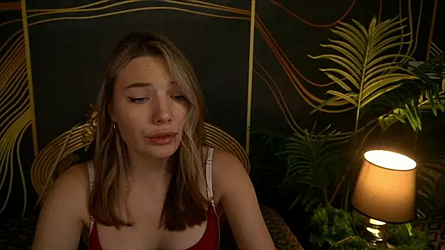 IceDanielles online show from February 2025 02:45:01 PM