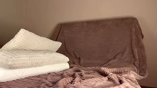 Snapshot of itsmaxxbaby_ chatting on January 2026 05:57:02 AM itsmaxxbaby online show from January 2026 05:57:02 AM