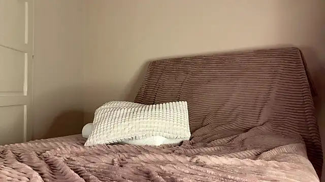 Snapshot of itsmaxxbaby_ chatting on January 2026 05:34:02 AM itsmaxxbaby online show from January 2026 05:34:02 AM