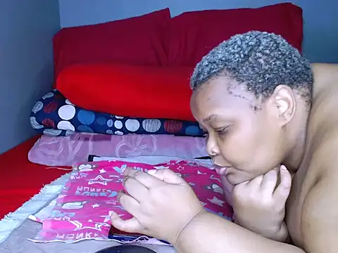 fatafricanqueen online show from April 2026 07:14:01 PM