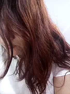 ZUCAAT online show from March 2026 12:16:01 AM