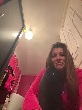 Lwhite1 online show from January 2025 12:27:02 AM