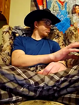 Snapshot of REDHAMMER_ chatting on February 2025 04:39:02 AM REDHAMMER online show from February 2025 04:39:02 AM