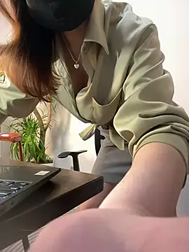 Annabody online show from March 2025 03:47:02 PM