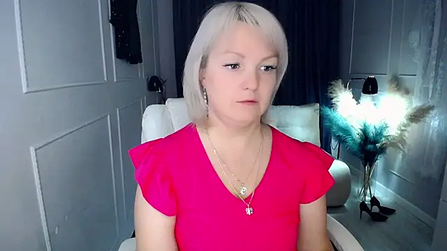 Juarnea online show from November 2025 06:34:02 AM