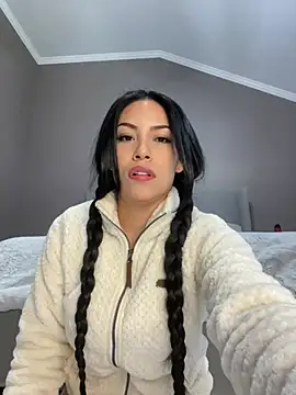 Snapshot of shaarebaare chatting on December 2024 10:11:01 PM shaarebaare online show from December 2024 10:11:01 PM