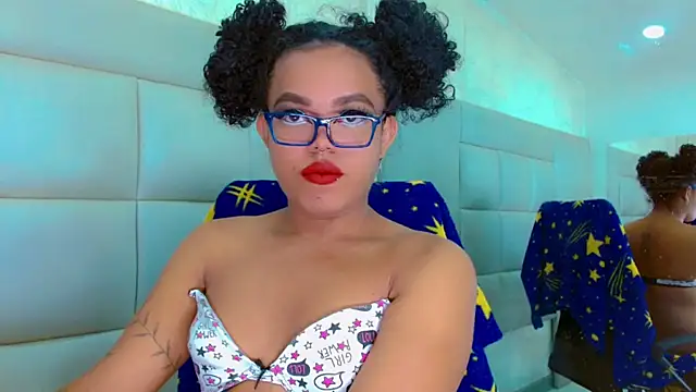 Snapshot of KayleighDreams_ chatting on February 2025 04:59:02 AM KayleighDreams online show from February 2025 04:59:02 AM