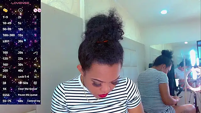 Snapshot of KayleighDreams_ chatting on March 2025 04:16:02 AM KayleighDreams online show from March 2025 04:16:02 AM