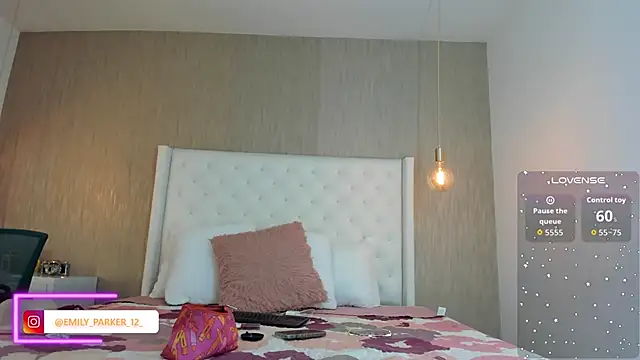 emily parkerr online show from April 2026 02:55:02 PM