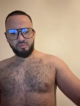 Snapshot of HairyArab90 chatting on February 2026 07:51:02 PM HairyArab90 online show from February 2026 07:51:02 PM